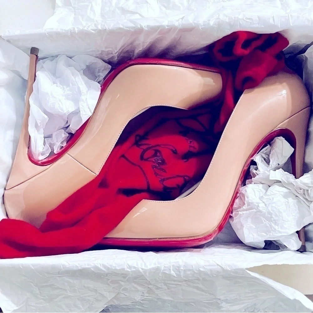 Christian Louboutin “So Kate” stiletto 120mm Nude Patent leather, EU 40.5